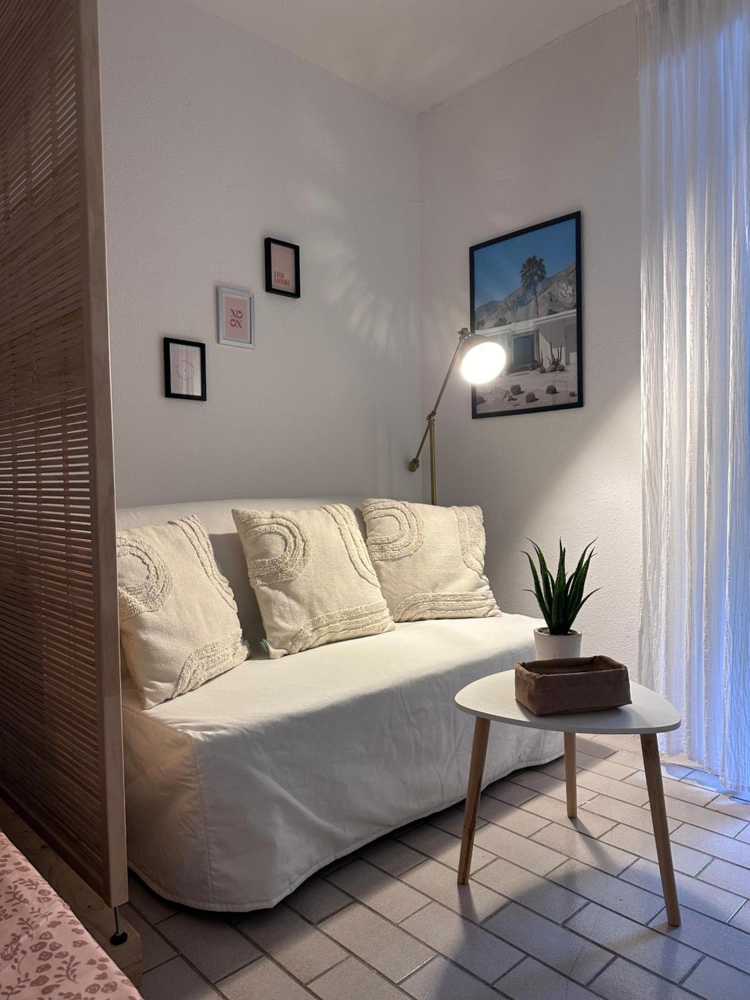 Studio Sur Le Port De Hyeres - A 2Min Des Plages, Clim & Balcon Kültér fotó